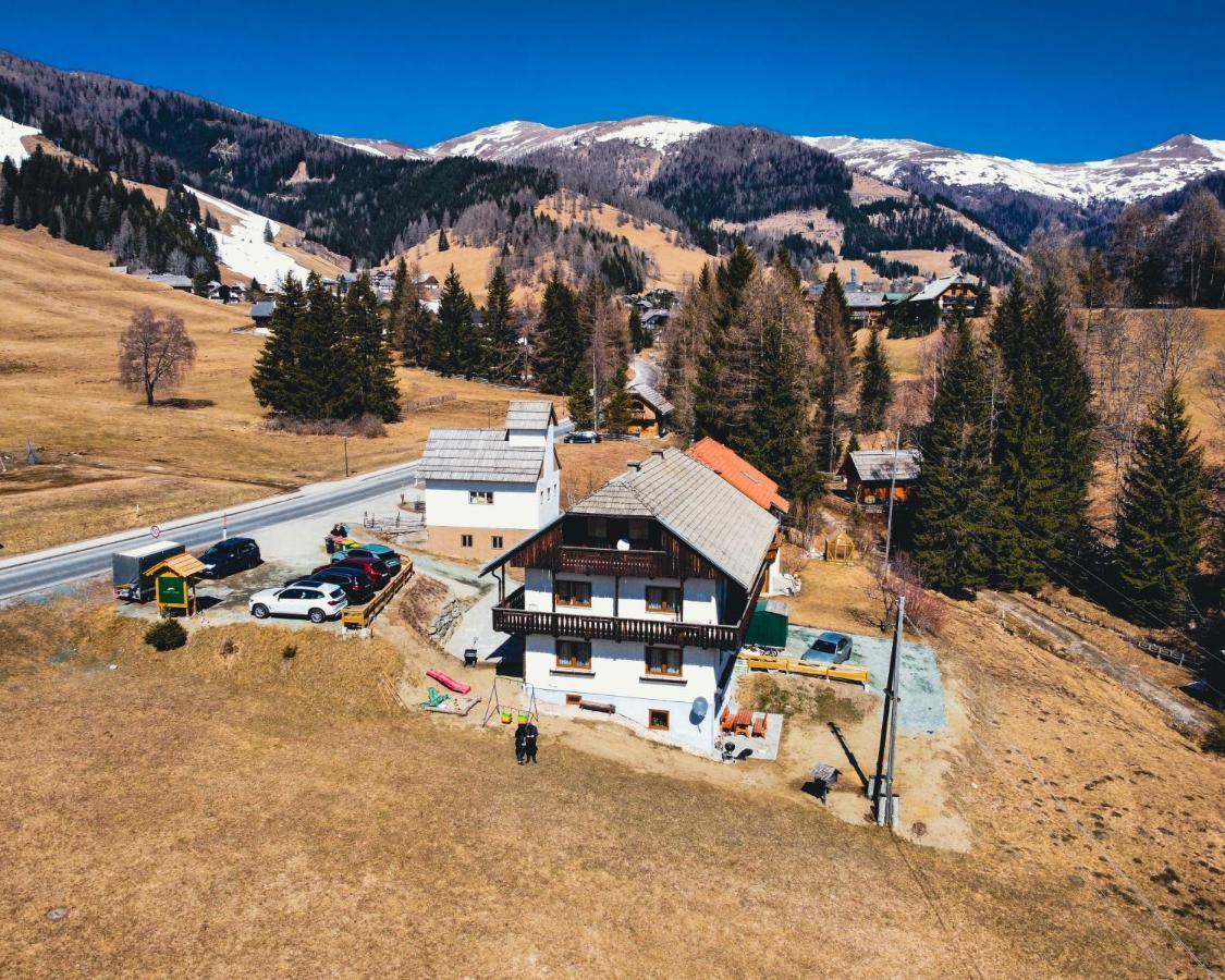 Nockalm Cottage باد كلينكيرشهايم المظهر الخارجي الصورة
